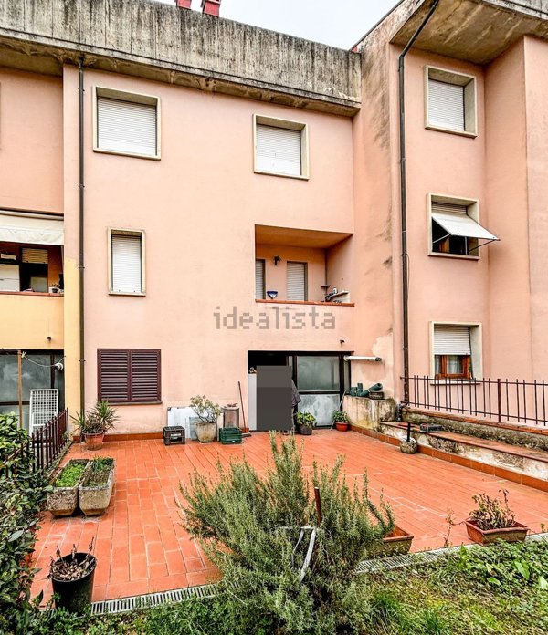 casa indipendente in vendita a Montevarchi