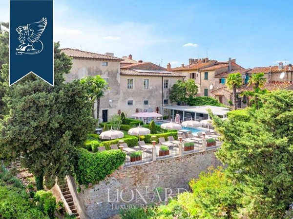 casa indipendente in vendita a Montevarchi