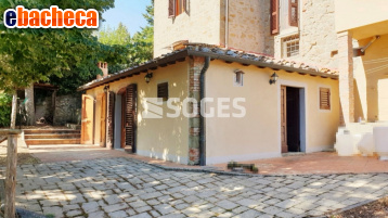 casa indipendente in vendita a Montevarchi in zona Moncioni