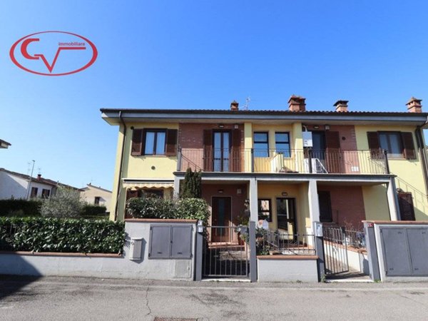 appartamento in vendita a Montevarchi in zona Levane