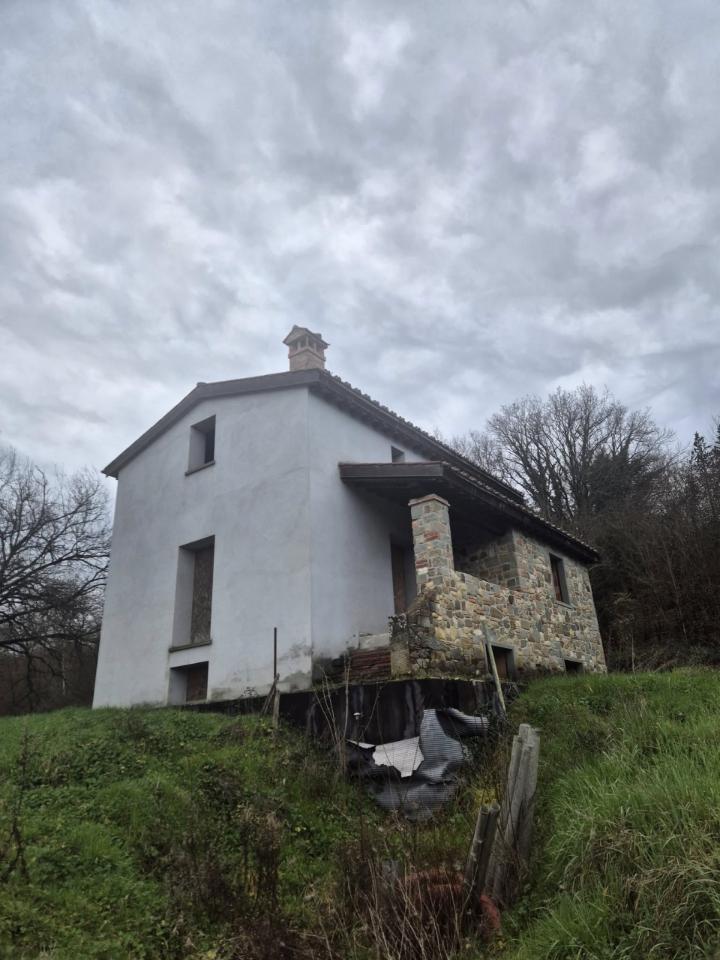 casa indipendente in vendita a Montevarchi