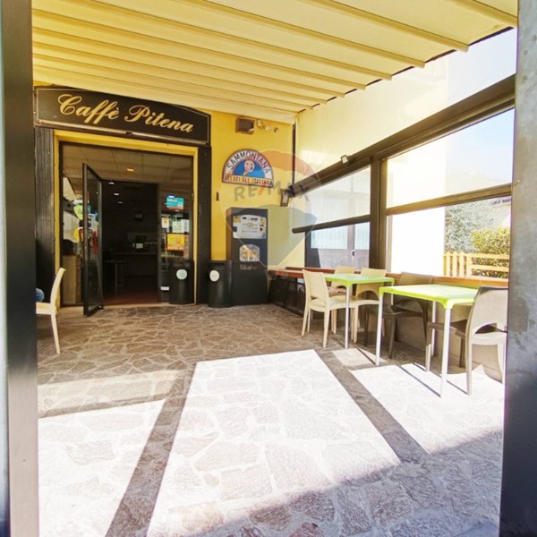 negozio in vendita a Montevarchi