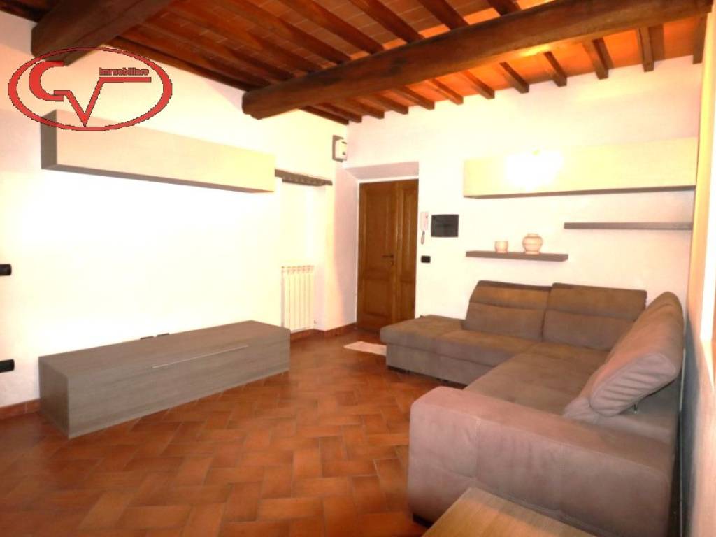 casa indipendente in vendita a Montevarchi