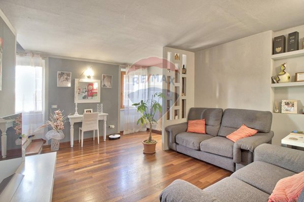 casa indipendente in vendita a Montevarchi in zona Moncioni