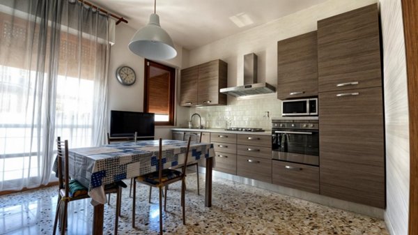 casa indipendente in vendita a Montevarchi