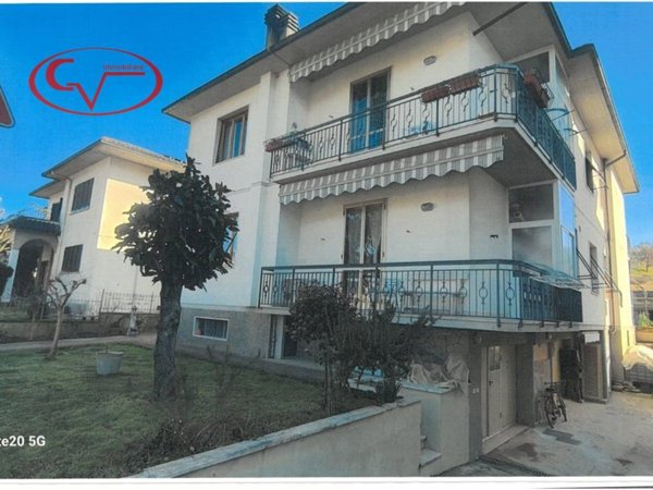 appartamento in vendita a Montevarchi in zona Levane