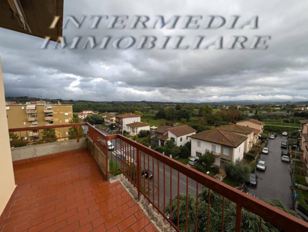 appartamento in vendita a Montevarchi