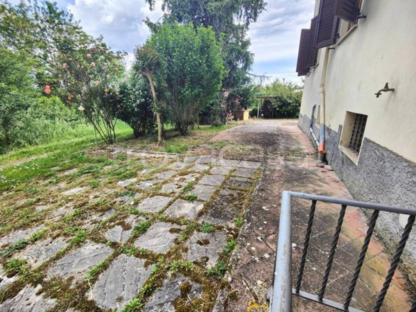 appartamento in vendita a Montevarchi in zona Levane