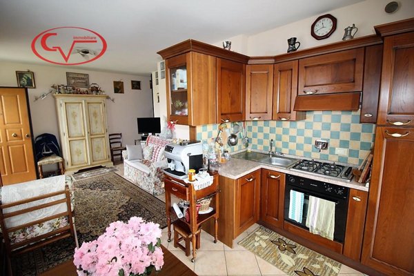 casa indipendente in vendita a Montevarchi