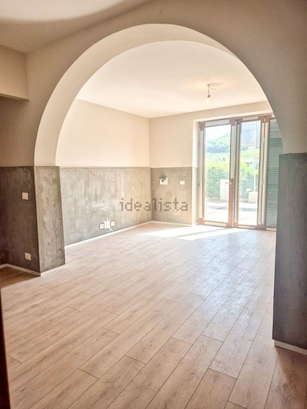 appartamento in vendita a Montevarchi in zona Levane