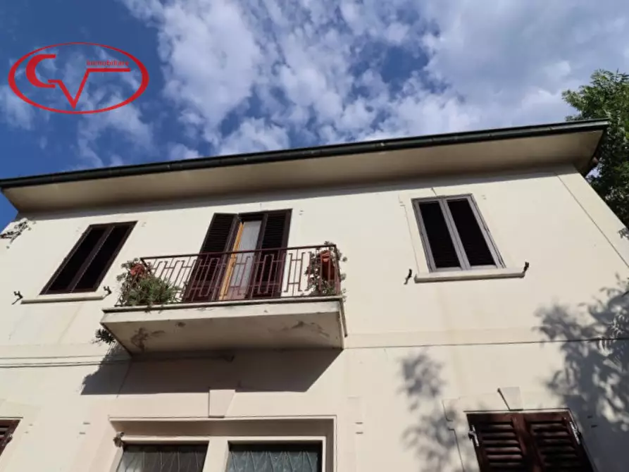 casa indipendente in vendita a Montevarchi