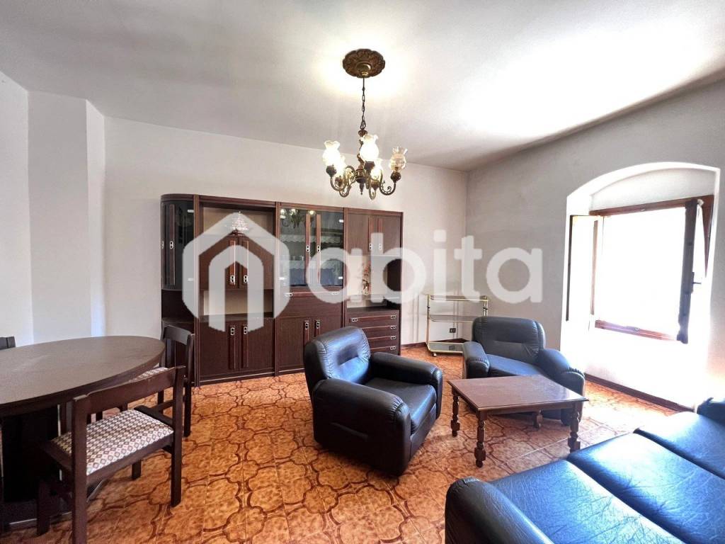 appartamento in vendita a Montevarchi in zona Mercatale Valdarno