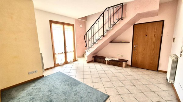 appartamento in vendita a Montevarchi in zona Levane