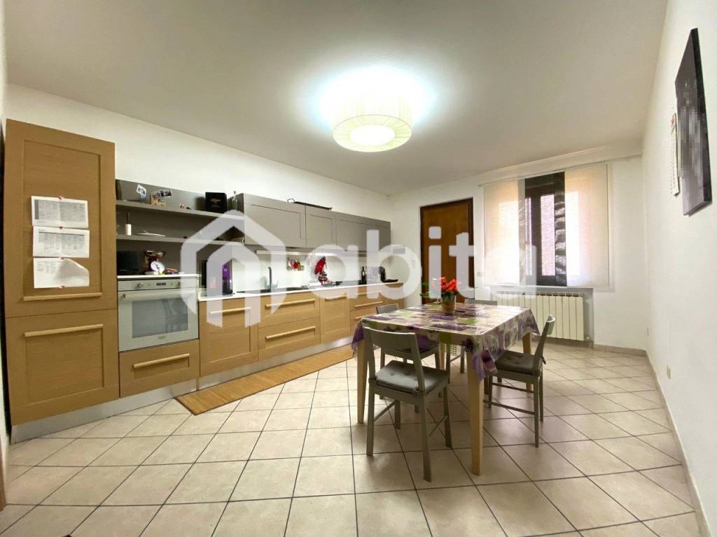 appartamento in vendita a Montevarchi in zona Levanella