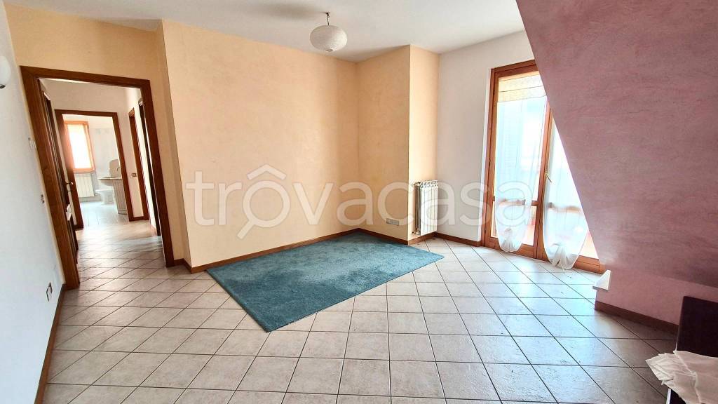 appartamento in vendita a Montevarchi in zona Levane