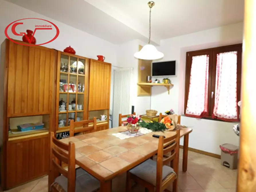 appartamento in vendita a Montevarchi in zona Levane