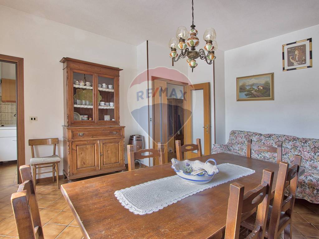 appartamento in vendita a Montevarchi in zona Levanella