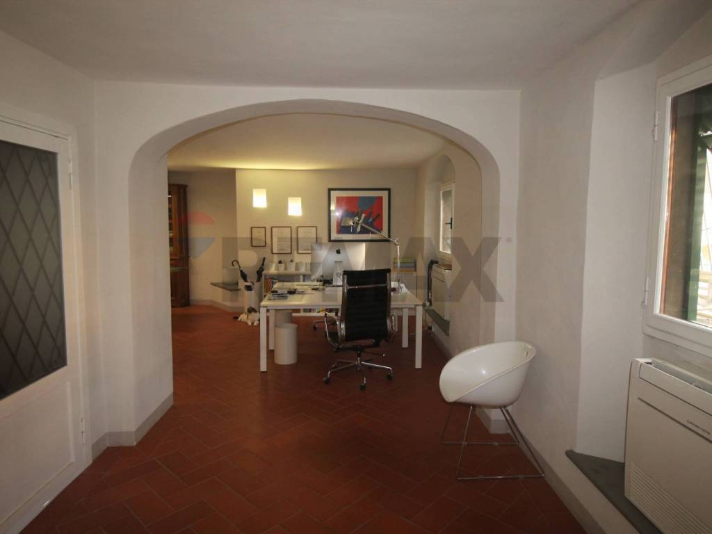 ufficio in vendita a Montevarchi