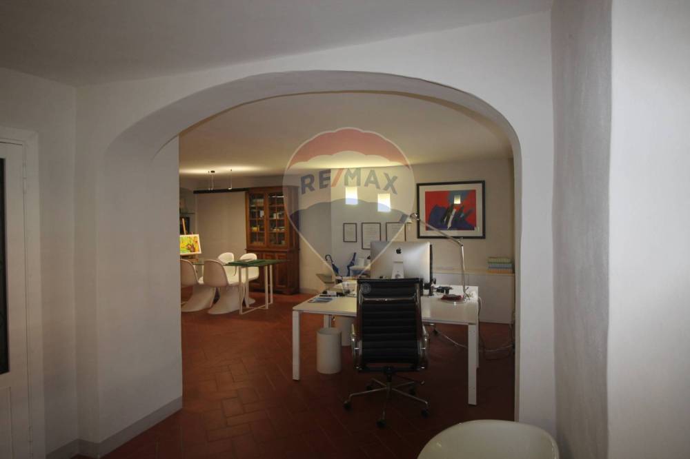 ufficio in vendita a Montevarchi