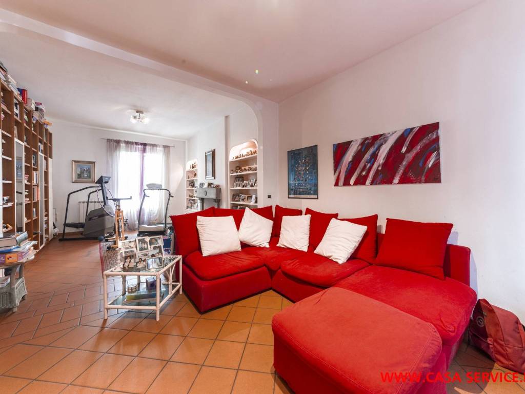 casa indipendente in vendita a Montevarchi