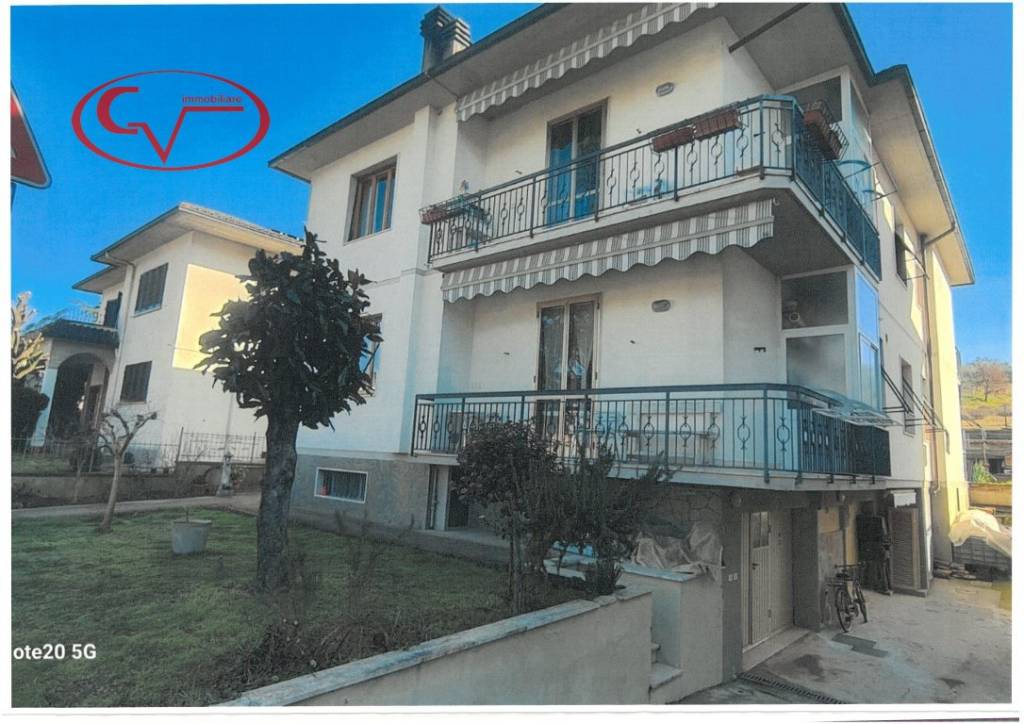 appartamento in vendita a Montevarchi in zona Levane
