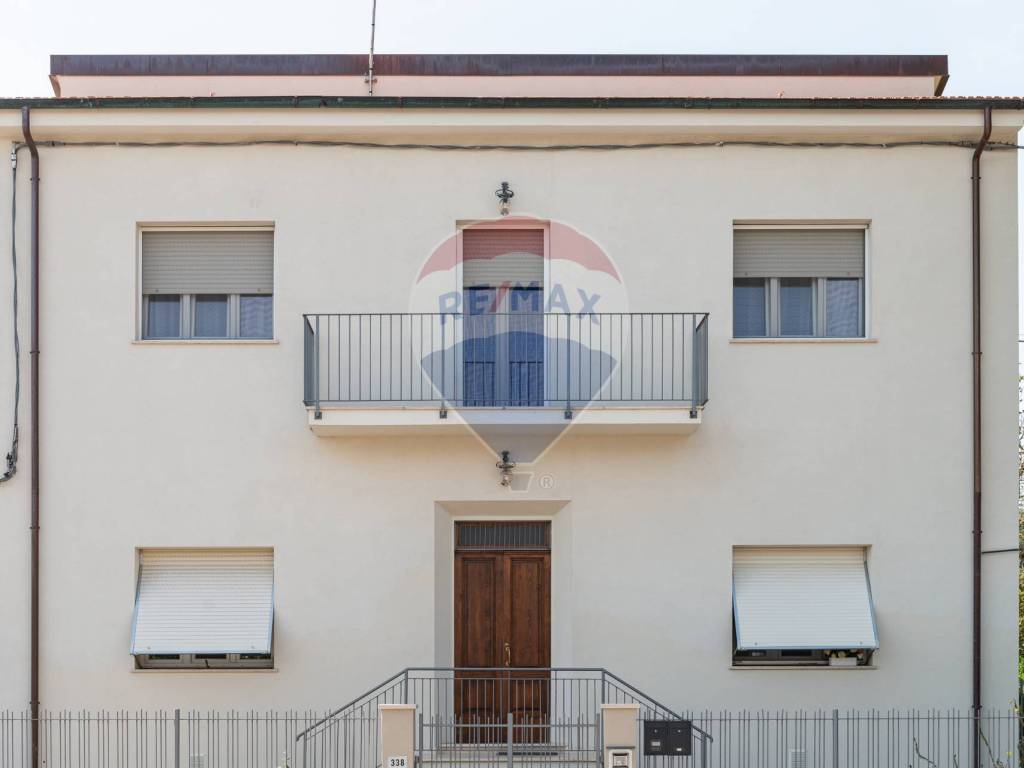 casa indipendente in vendita a Montevarchi in zona Levanella