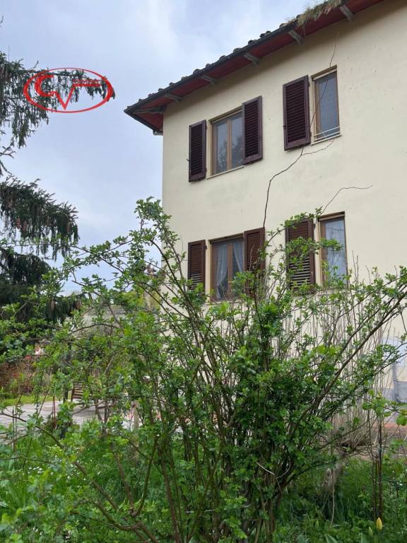 appartamento in vendita a Montevarchi in zona Levanella