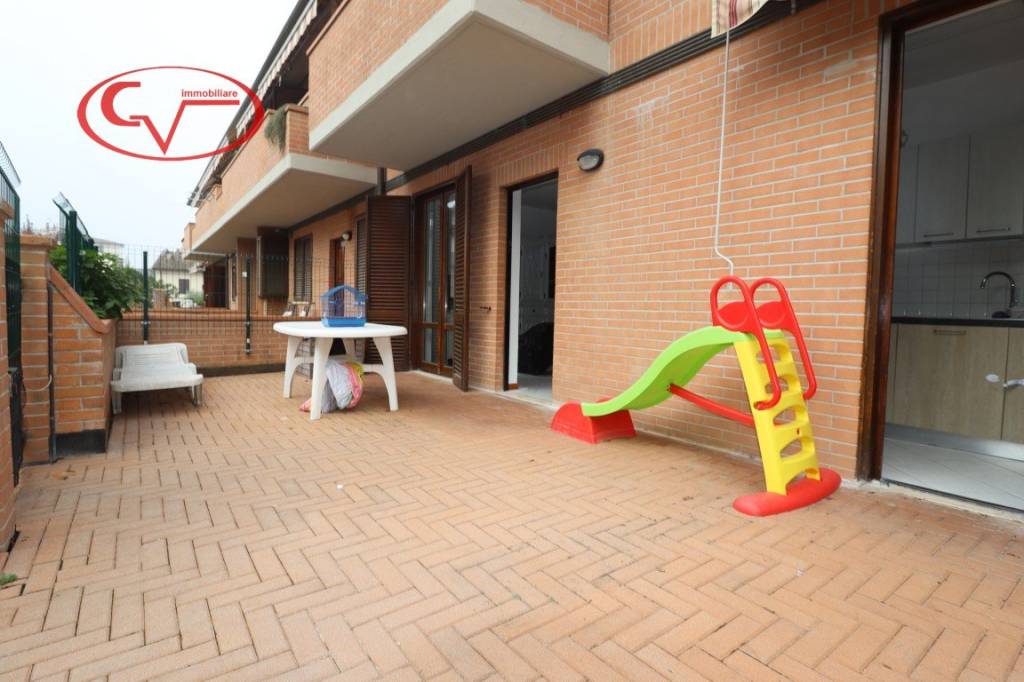 casa indipendente in vendita a Montevarchi