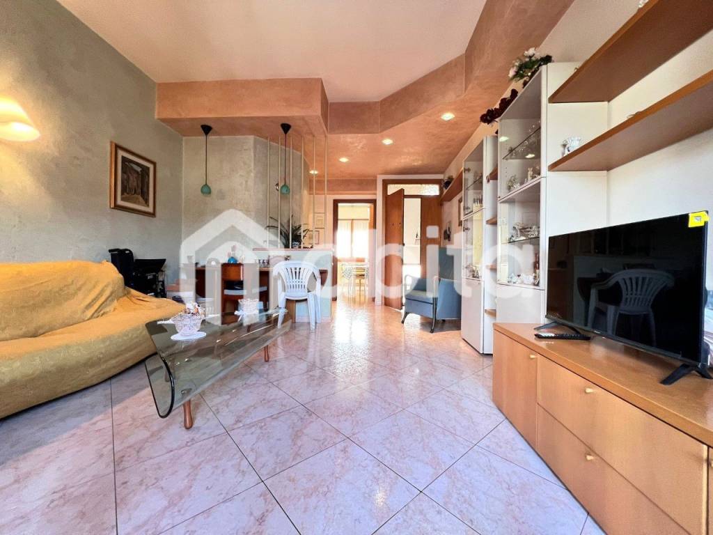 appartamento in vendita a Montevarchi in zona Levane