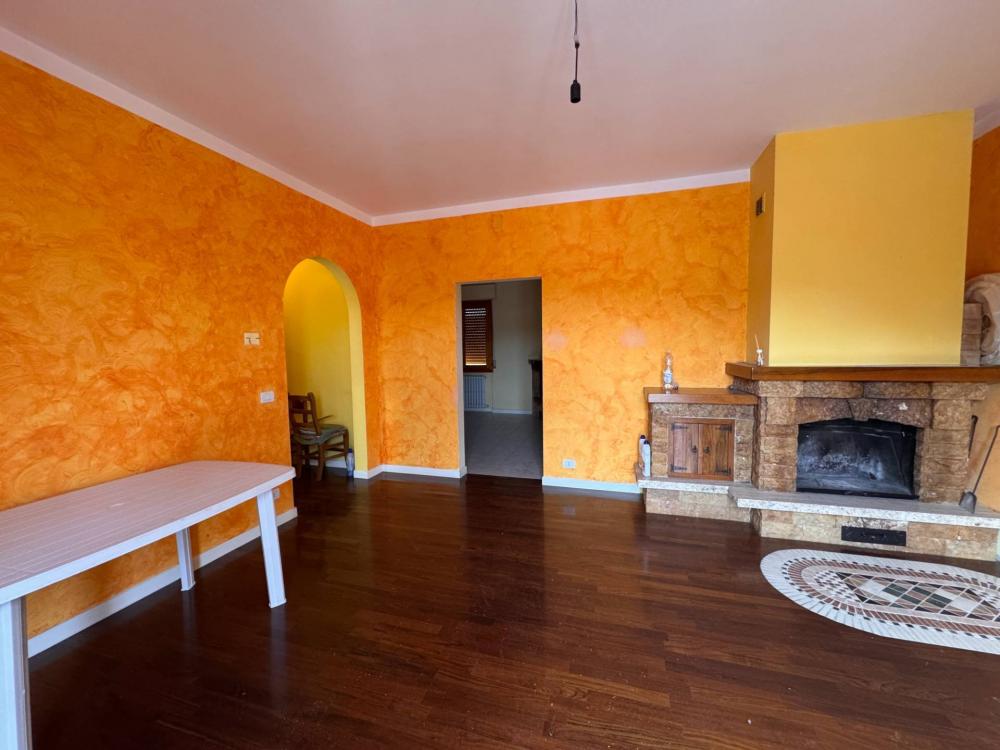 appartamento in vendita a Montevarchi in zona Mercatale Valdarno