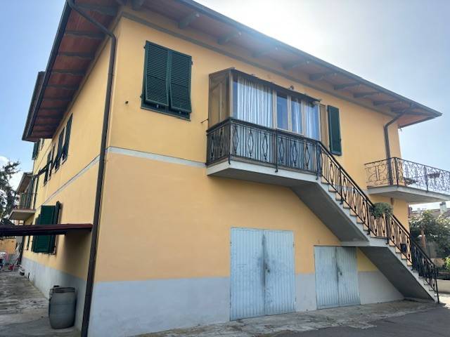 appartamento in vendita a Montevarchi