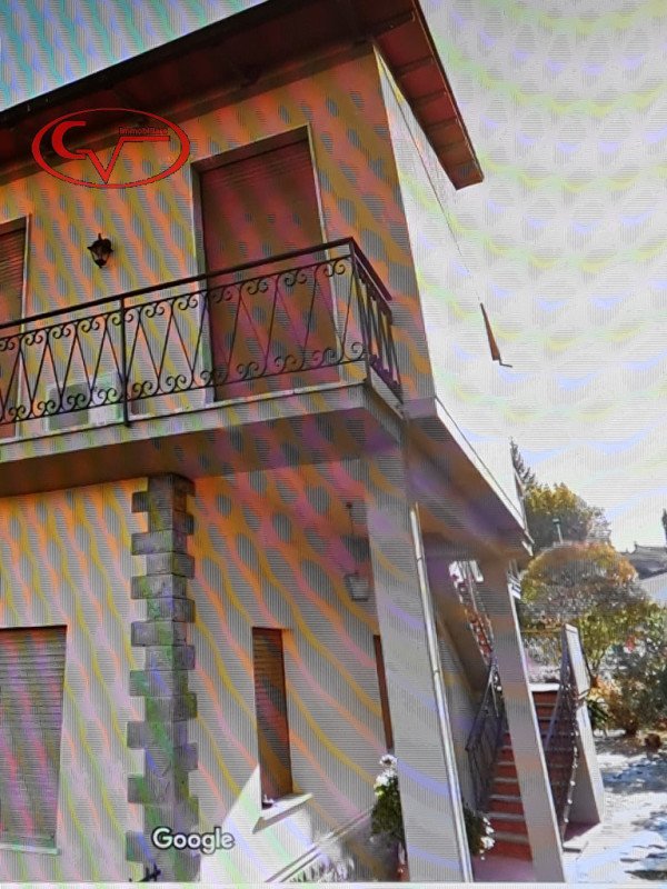 casa indipendente in vendita a Montevarchi