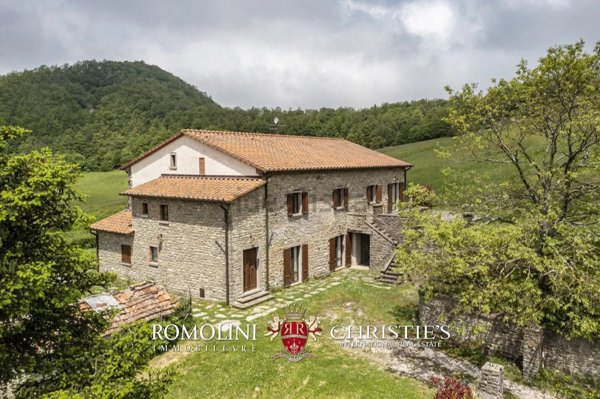casa indipendente in vendita a Montevarchi