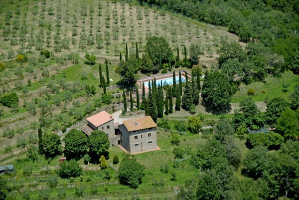 casa indipendente in vendita a Montevarchi