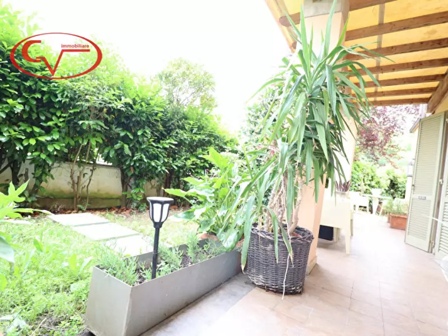 casa indipendente in vendita a Montevarchi