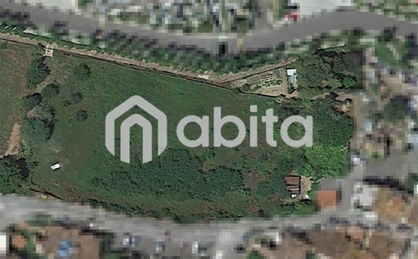 negozio in vendita a Montevarchi in zona Levanella