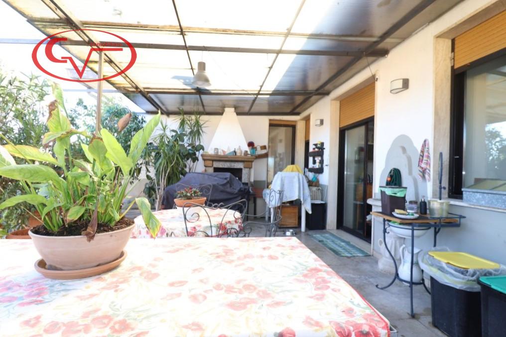 casa indipendente in vendita a Montevarchi