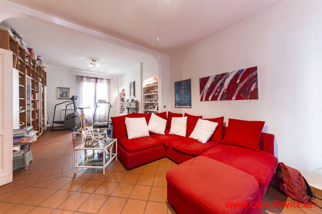 casa indipendente in vendita a Montevarchi