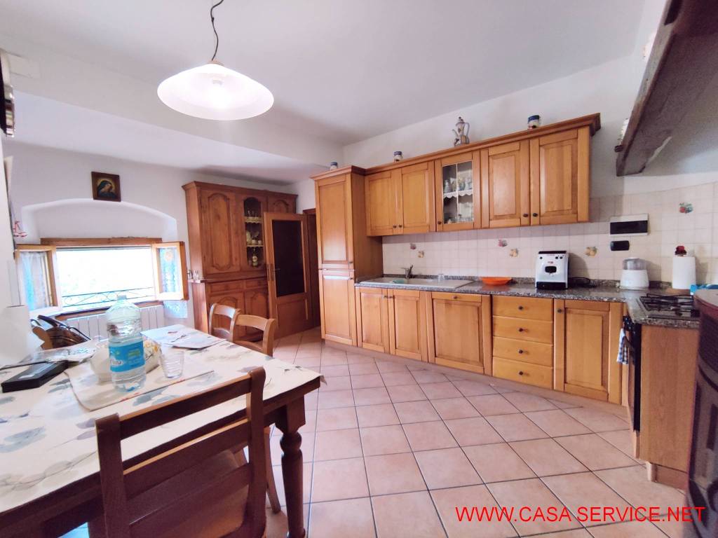 appartamento in vendita a Montevarchi