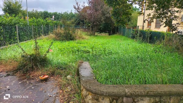 casa indipendente in vendita a Montevarchi