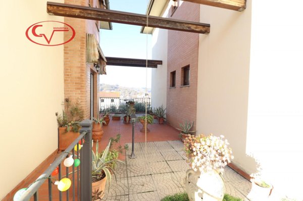 casa indipendente in vendita a Montevarchi in zona Levane