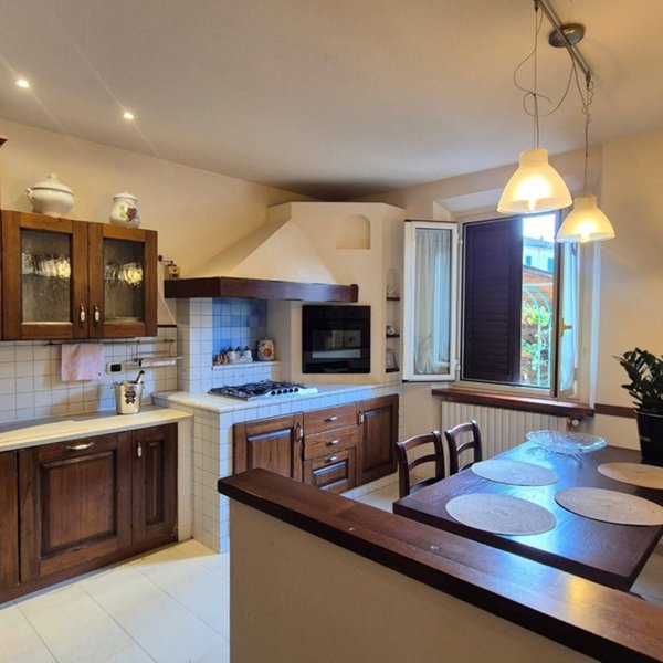 appartamento in vendita a Montevarchi