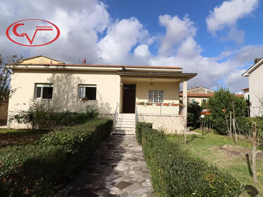 casa indipendente in vendita a Montevarchi