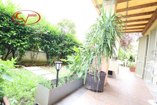 casa indipendente in vendita a Montevarchi