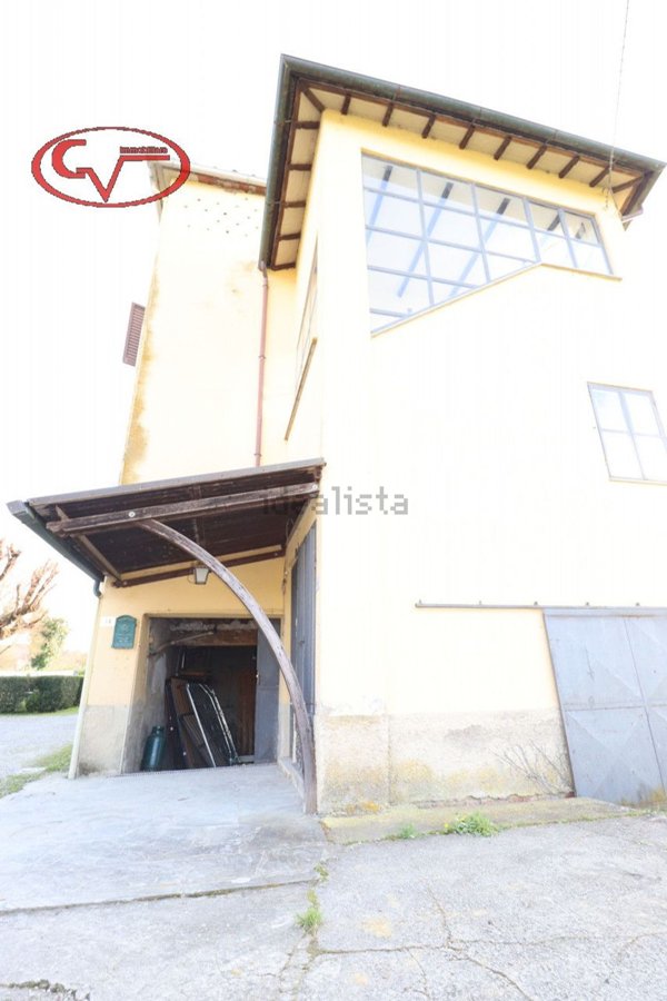 casa indipendente in vendita a Montevarchi in zona Levanella
