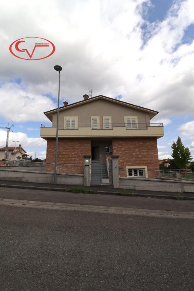 casa indipendente in vendita a Montevarchi