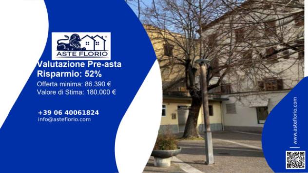 negozio in vendita a Montevarchi