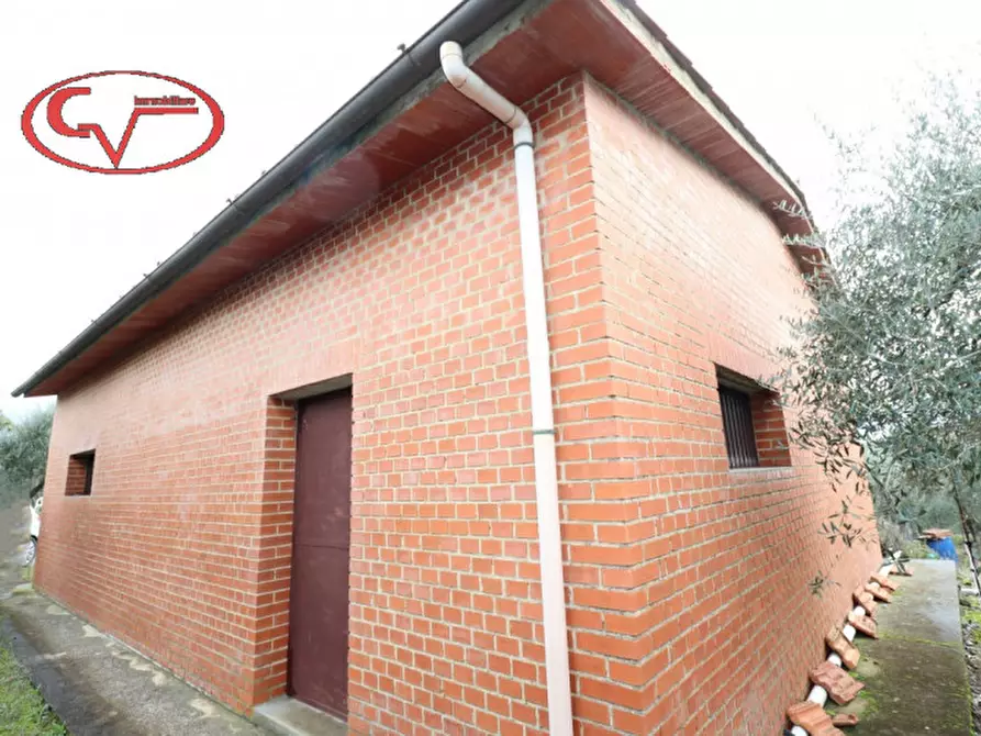 casa semindipendente in vendita a Montevarchi