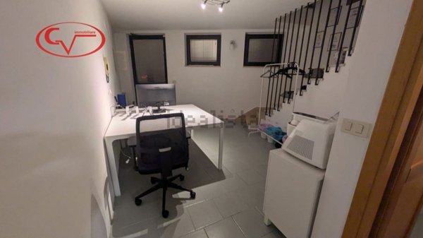 ufficio in vendita a Montevarchi