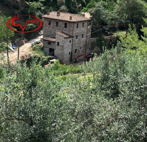 casale in vendita a Montevarchi